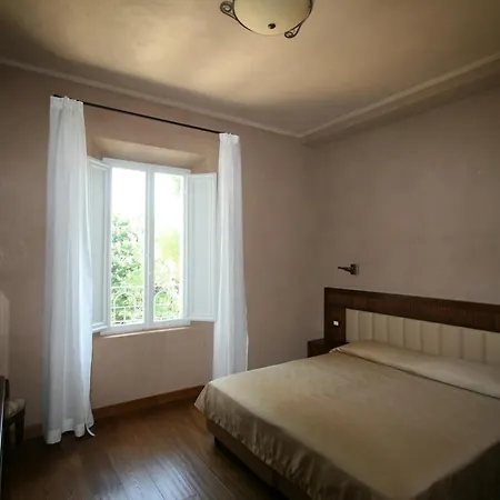 Monte Giove Agroturismo *
